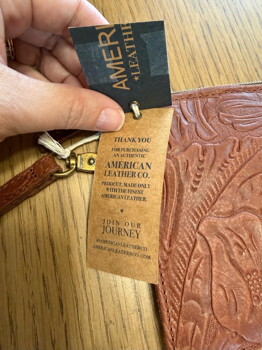 American Leather Co Nashville Charger Wristlet Brandy Tooled Leather ALC2043 - Picture 3 of 15